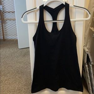 Lululemon Cool Racerback II tank. Size 6